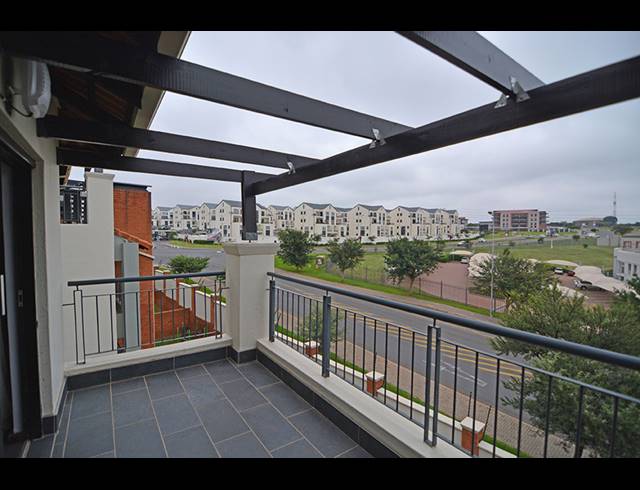 3 BEDROOM APARTMENT FOR SALE IN GREENSTONE HILL
